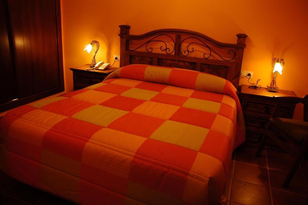 Hotel Rural Los Chaparros Freila ภายนอก รูปภาพ