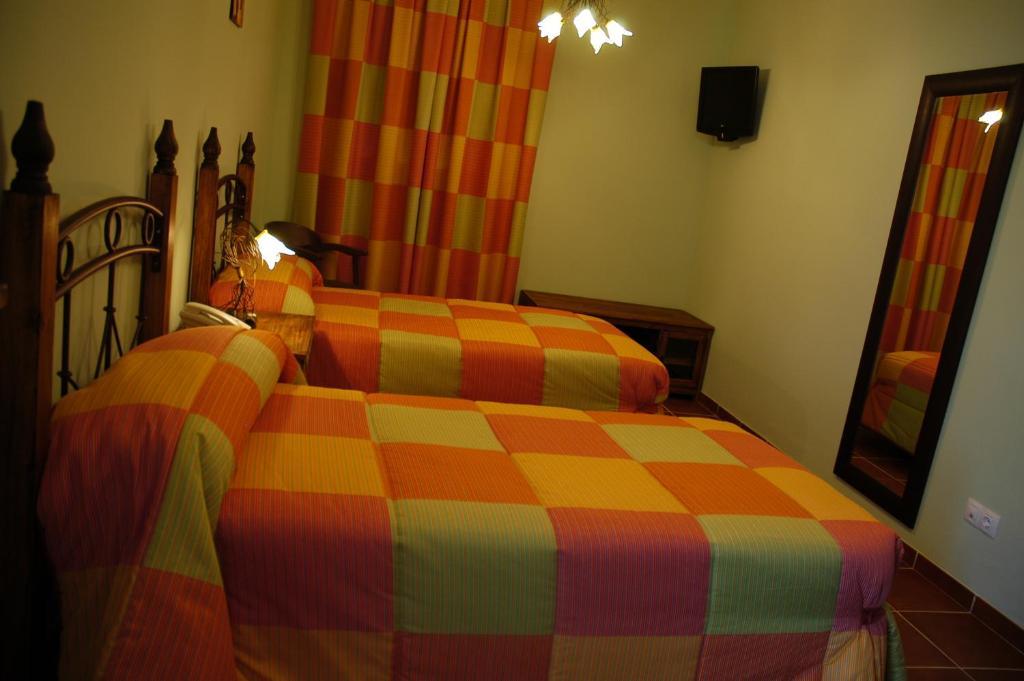 Hotel Rural Los Chaparros Freila ห้อง รูปภาพ