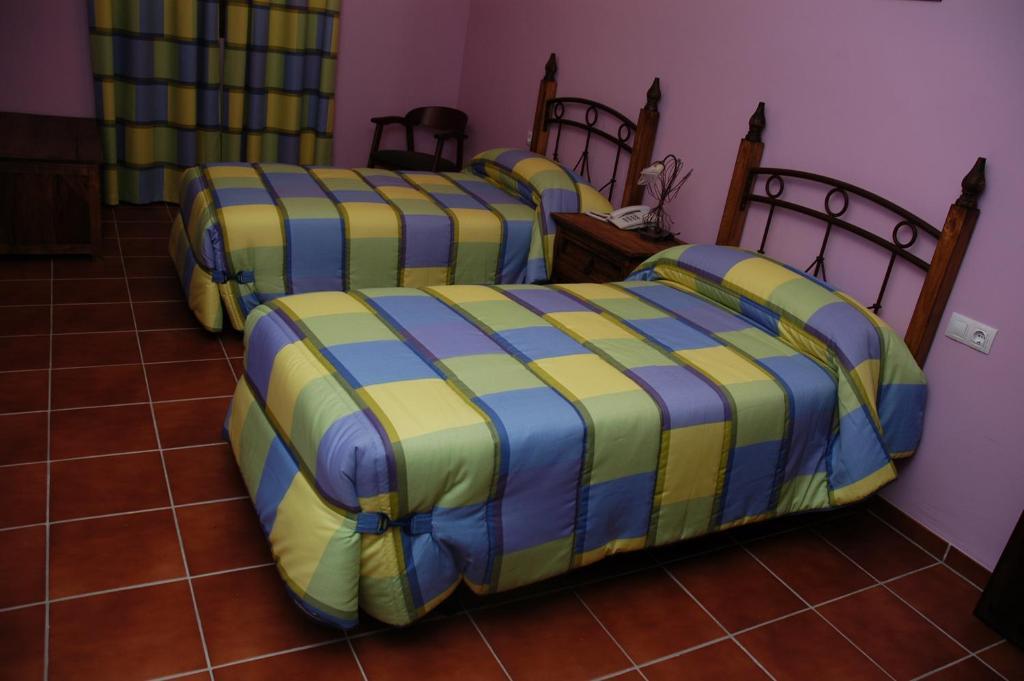 Hotel Rural Los Chaparros Freila ห้อง รูปภาพ