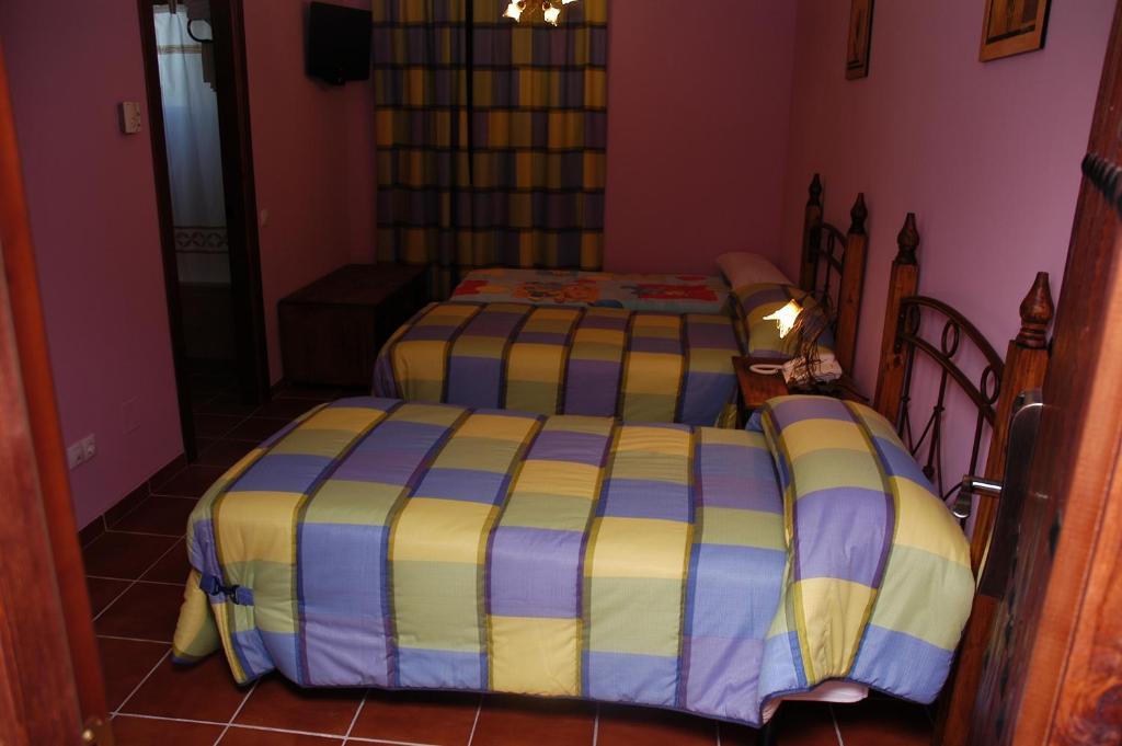 Hotel Rural Los Chaparros Freila ภายนอก รูปภาพ